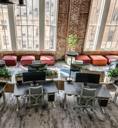 Crunchy Roll _0001_(47)_Crunchyroll_Jason O'Rear_lo-res